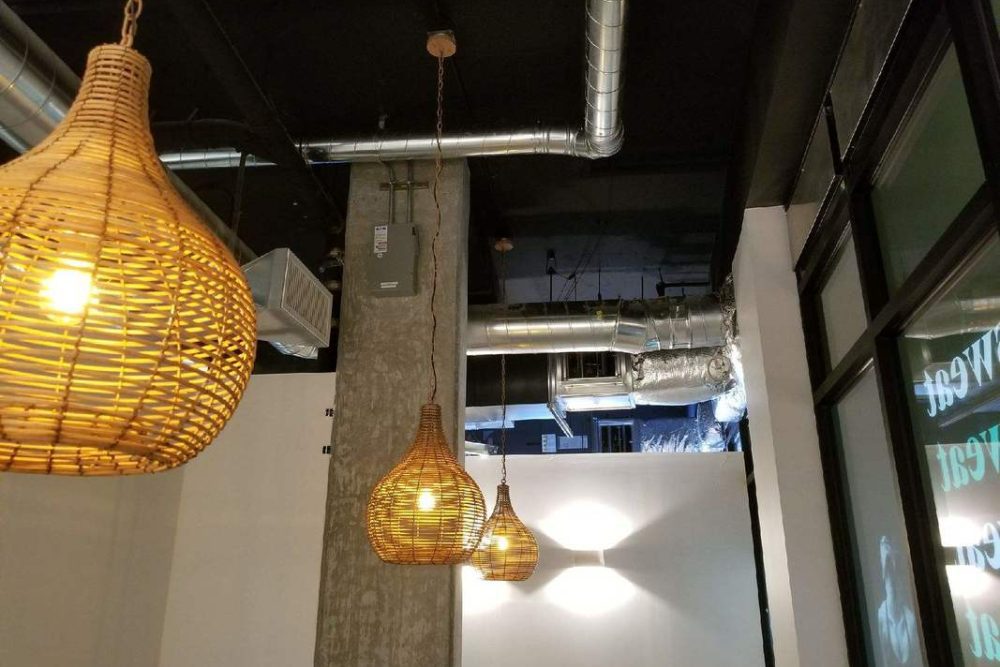 Lighting with Basket Type Cover